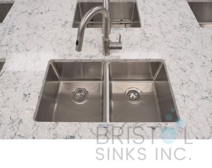 UNDERMOUNT STAINLESS STEEL KITCHEN SINK 20 MM CORNERS - 18 & 16 GAUGE